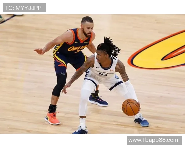 今日缺战开拓者米奇透露文班状态良好或随队赴孟菲斯 今日缺战开拓者米奇透露文班状态良好或随队赴孟菲斯